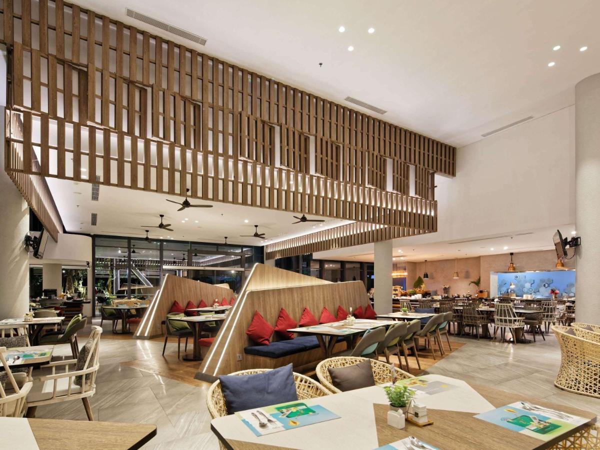 Готель Ibis Styles Batam Наґойя Екстер'єр фото