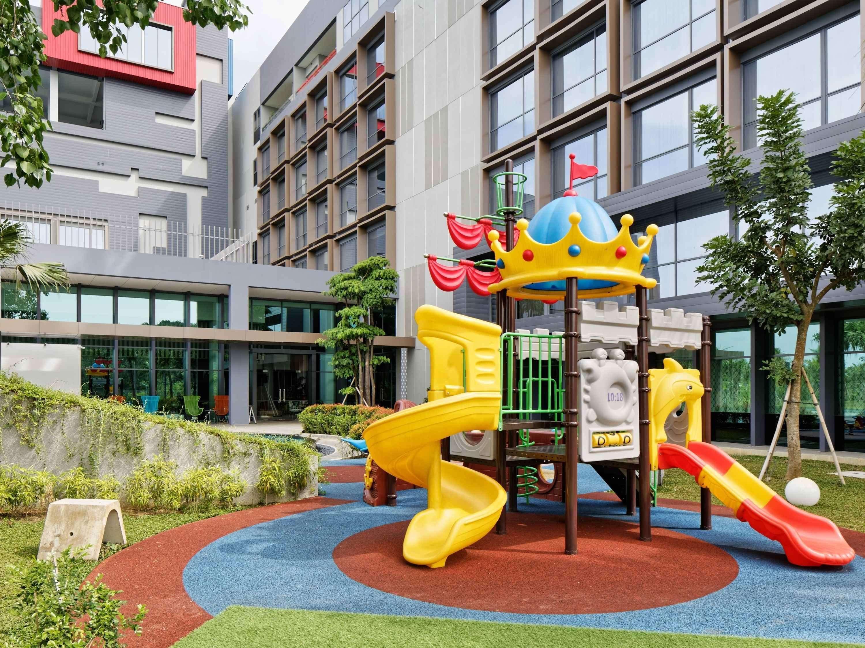 Готель Ibis Styles Batam Наґойя Екстер'єр фото