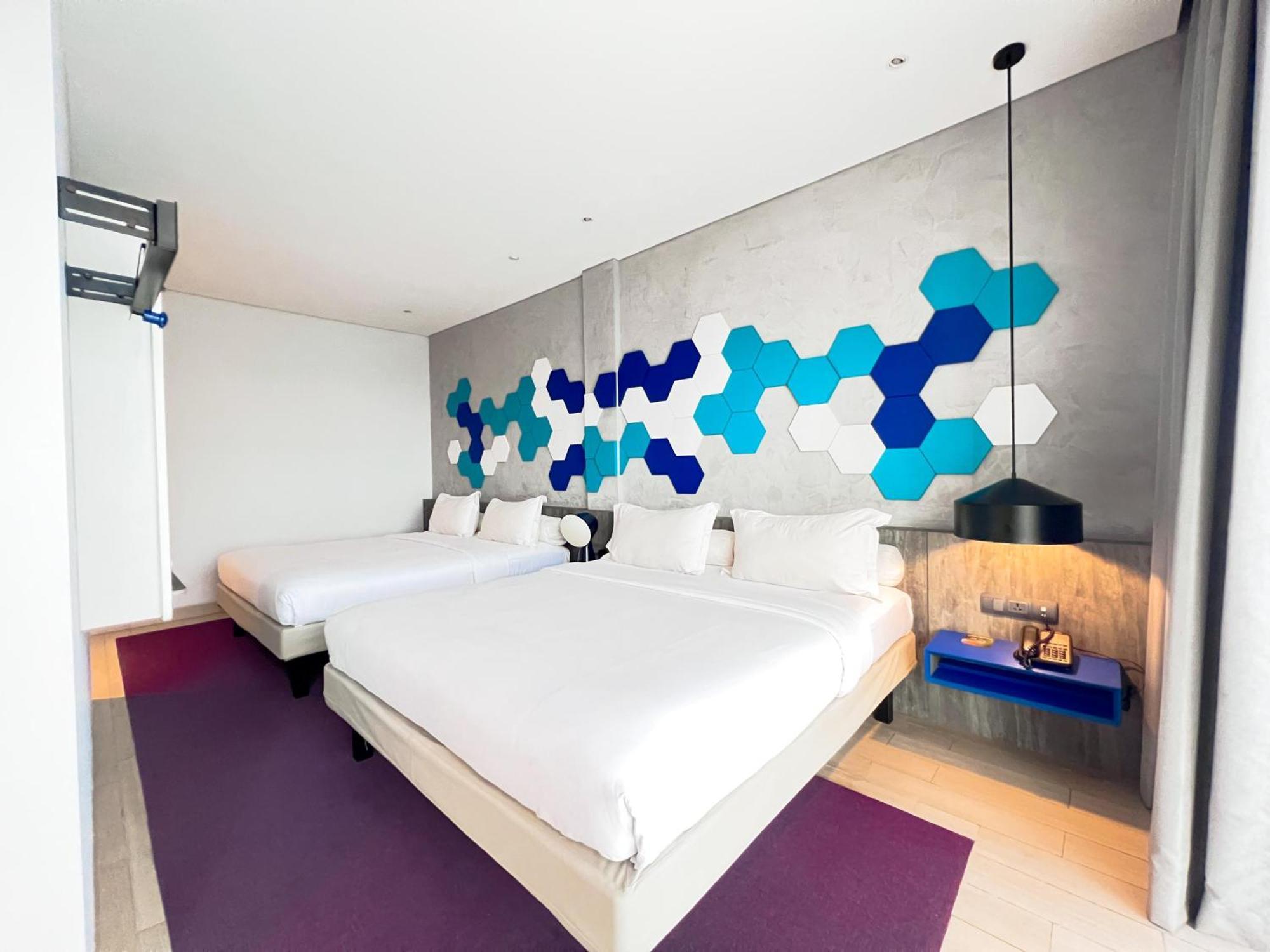 Готель Ibis Styles Batam Наґойя Екстер'єр фото